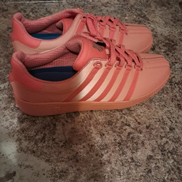 Men's size 11 Orange K- Swiss - Picture 2 of 8